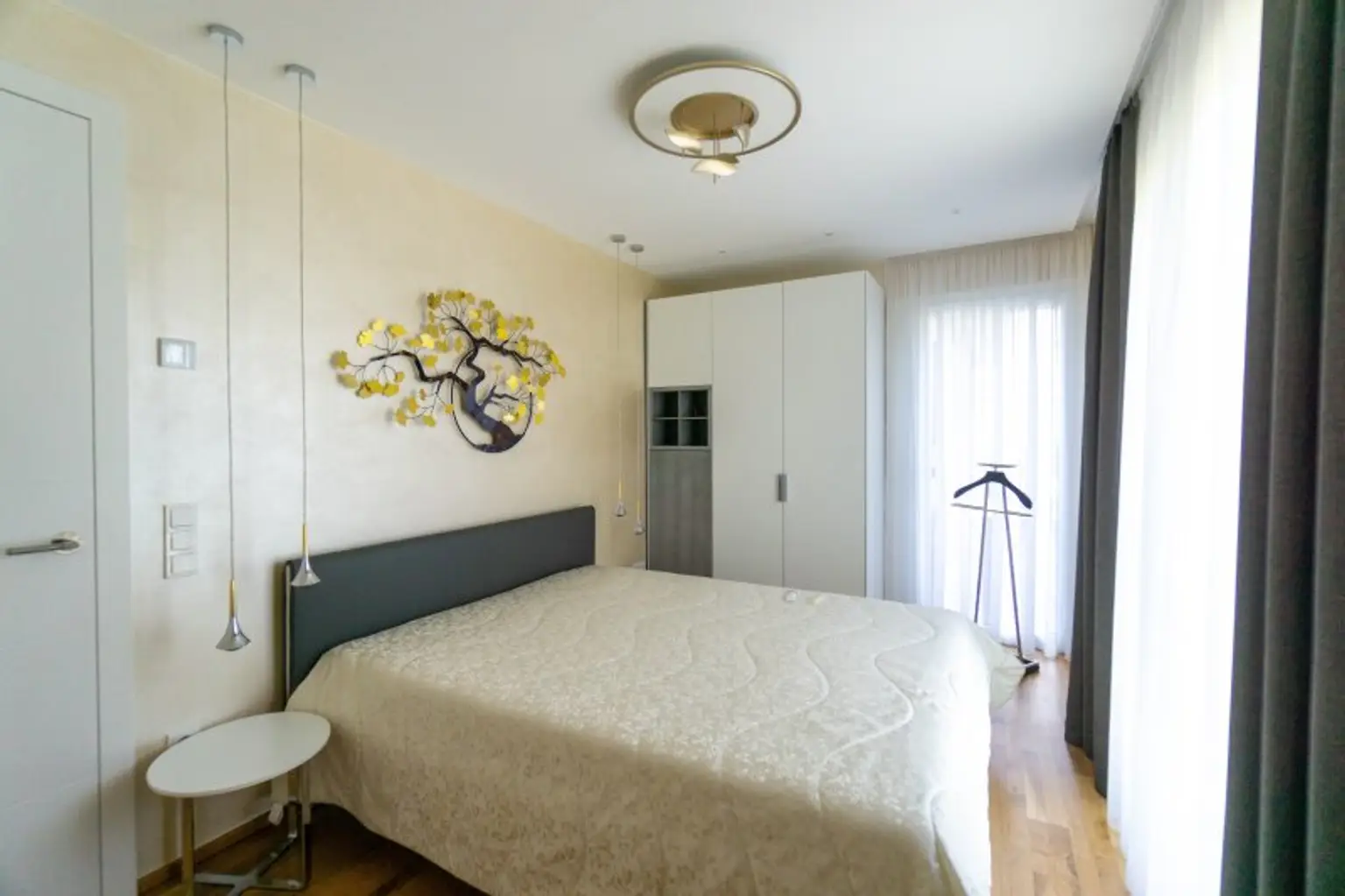 Zimmer 2 mit Terrassenausgang