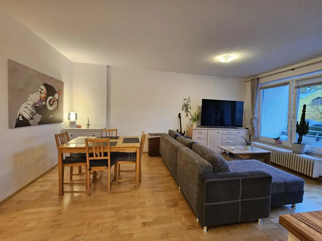 Sonnige, teilmöblierte 2-Zimmer Whg. in der Plentznerstraße