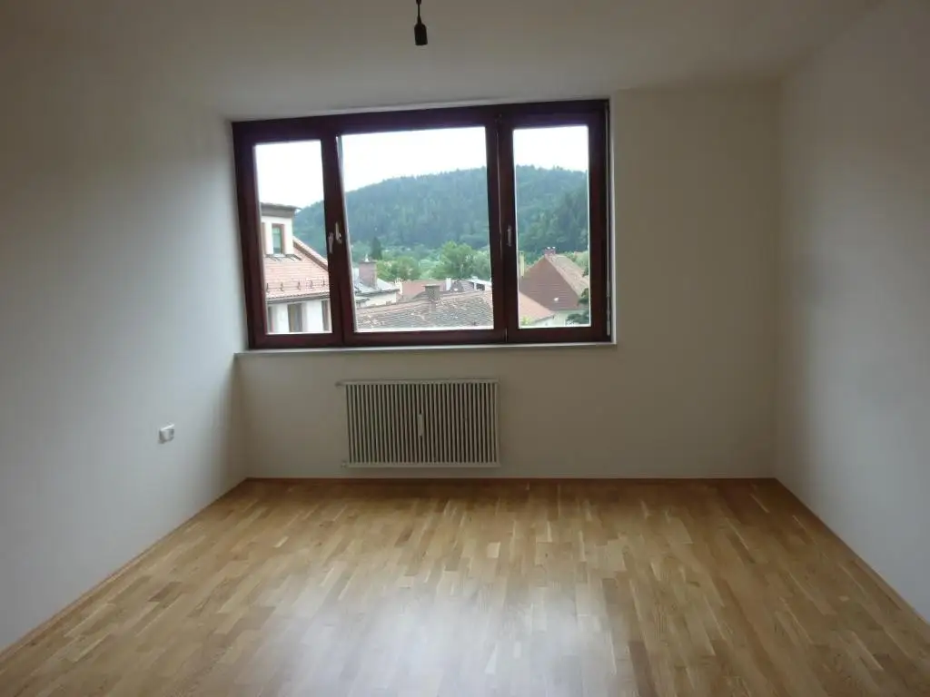 Helle 1,5-Zimmer-Wohnung