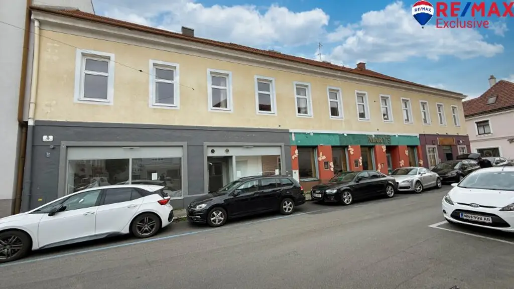 Bestandsfreies Zinshaus in Wiener Neustadt – Sanierungsobjekt mit Renditepotenzial und Bebauungsstudie