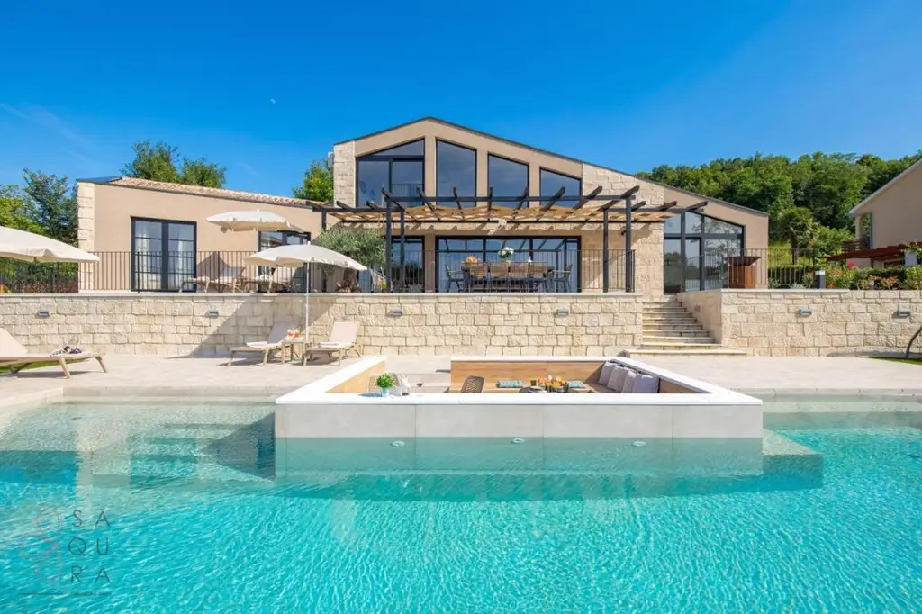 Mediterraner Rückzugsort mit Investitionspotenzial – Ihre Traumvilla in Kascerga
