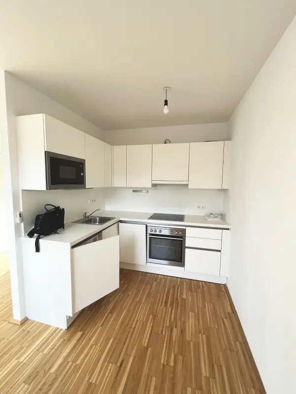 Moderne Neubauwohnung mit 2 Zimmern - Floridsdorfer Spitz -
in U-Bahn-Nähe!