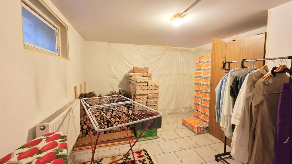 Charmantes Reihenhaus mit Garten, Pool und Terrasse – gepflegt & bezugsbereit ab Sommer 2026