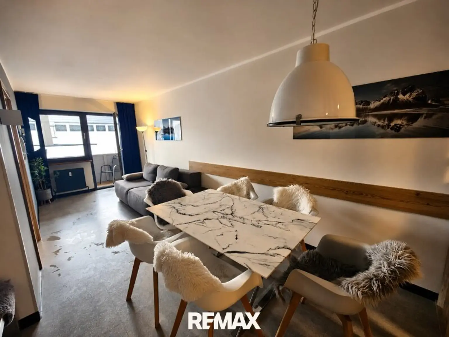 Wohn/Esszimmer