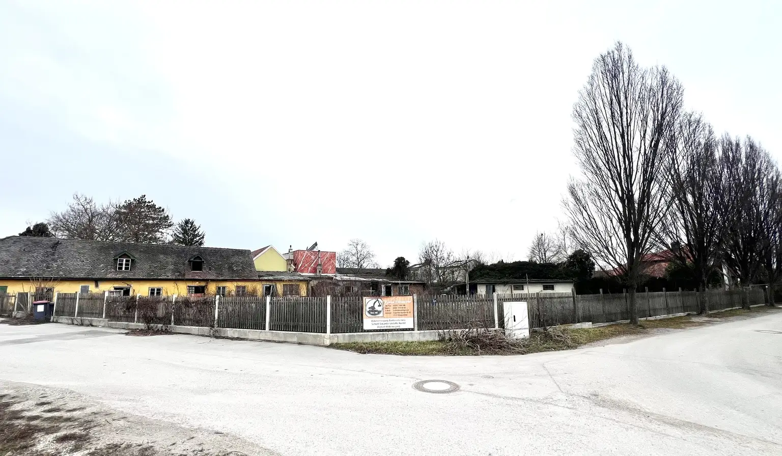 Großes Grundstück mit vielen Möglichkeiten