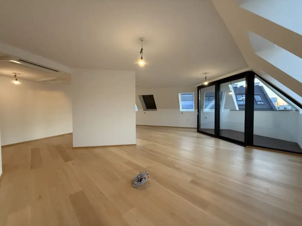 Traumhafte DG-Wohnung in 1020 Wien: 4 Zimmer, vollsaniert, Loggia & Luxusausstattung!