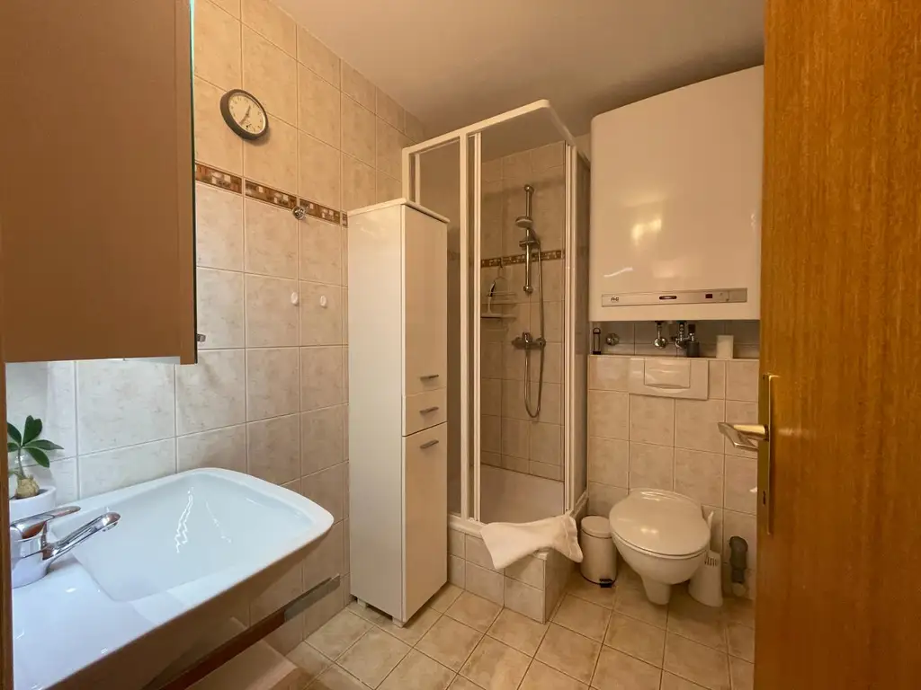 Schöne, geräumige Ferienwohnung auf der Gerlitzen mit Blick auf den Ossiacher und Faaker See