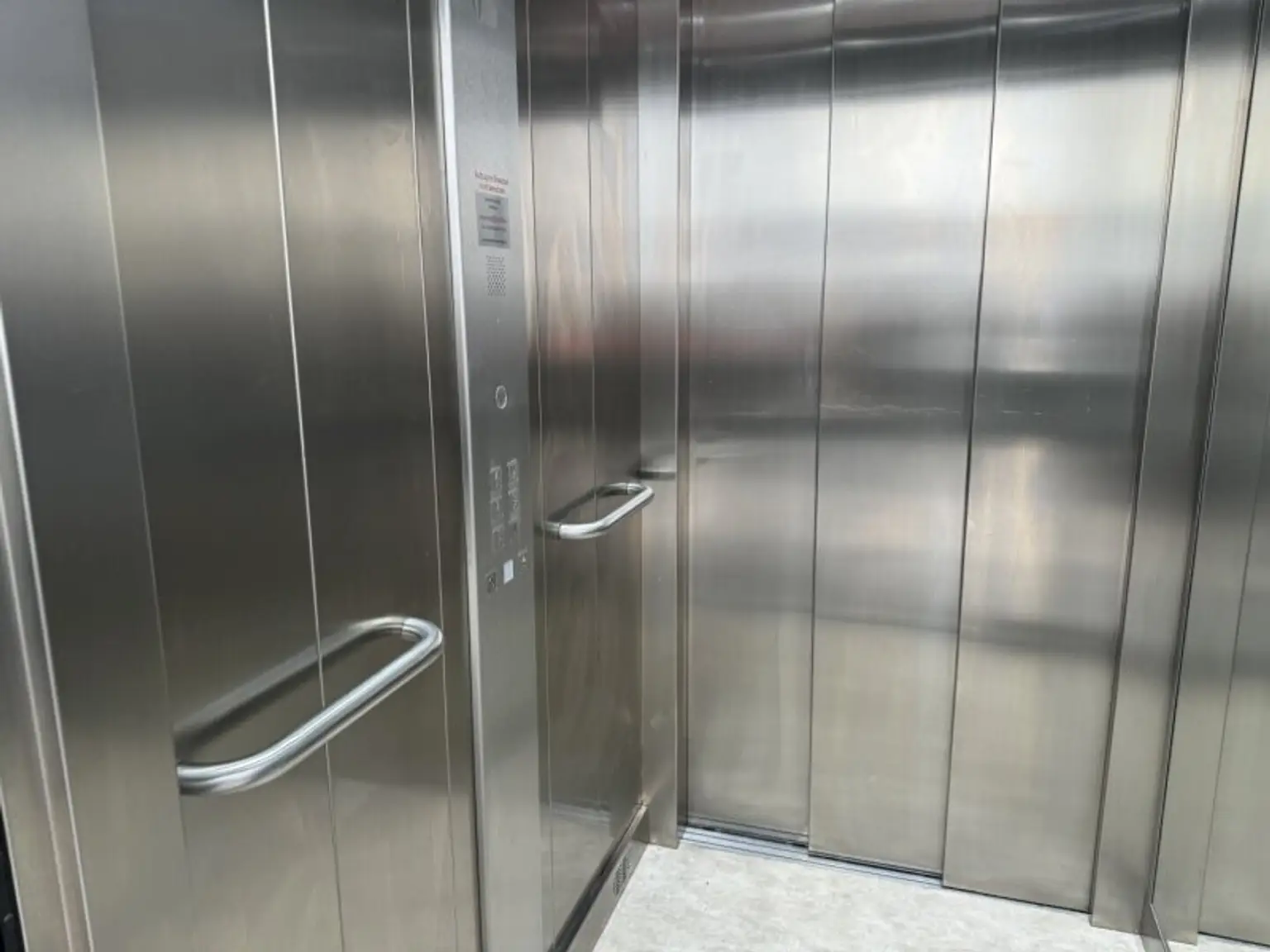Erstbezug nach Sanierung – stilvolle 3-Zimmer-Altbauwohnung im 5. Bezirk