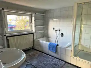 Badezimmer DG