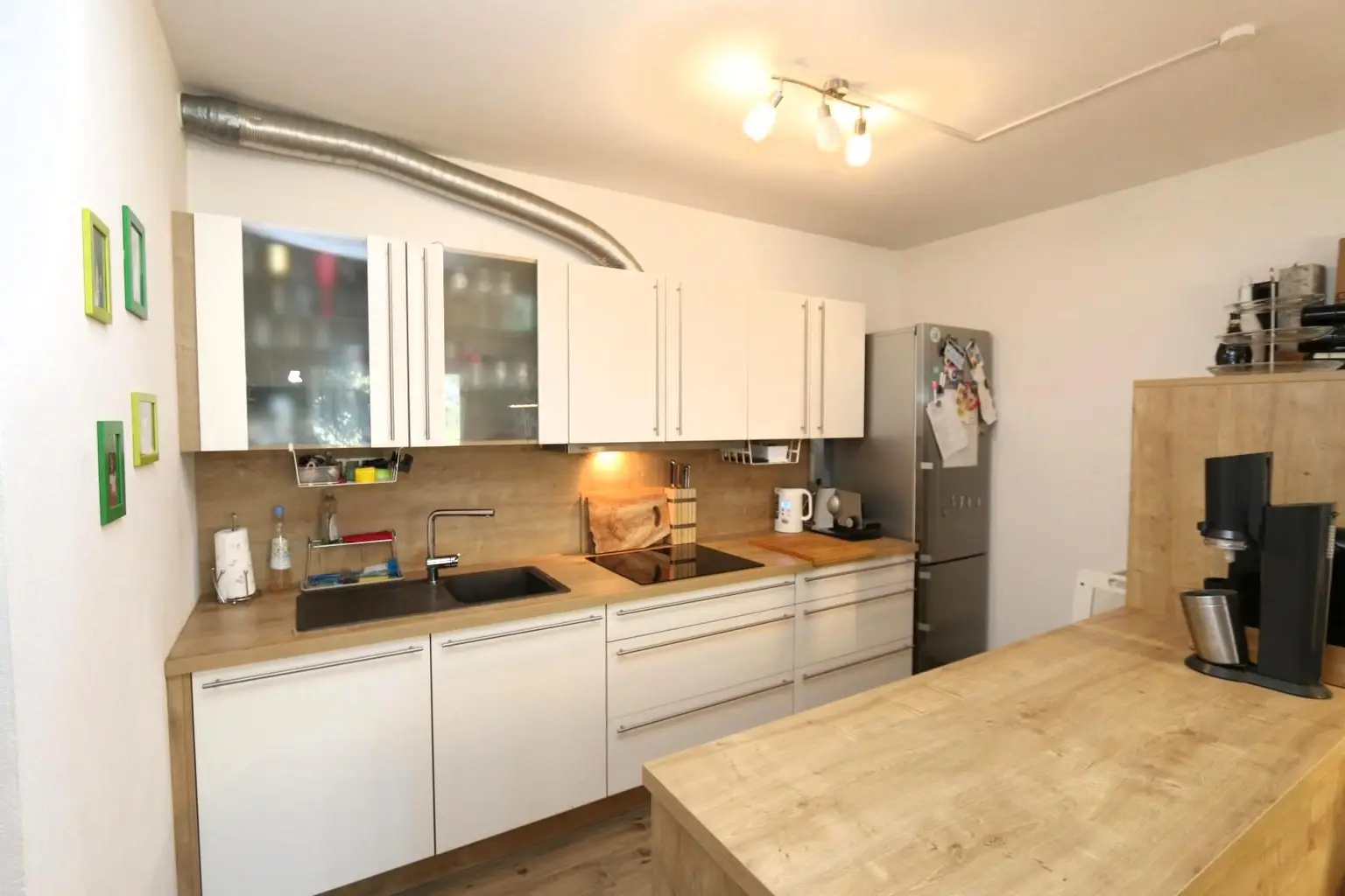 großzügige, attraktive 2 Zimmer-Wohnung