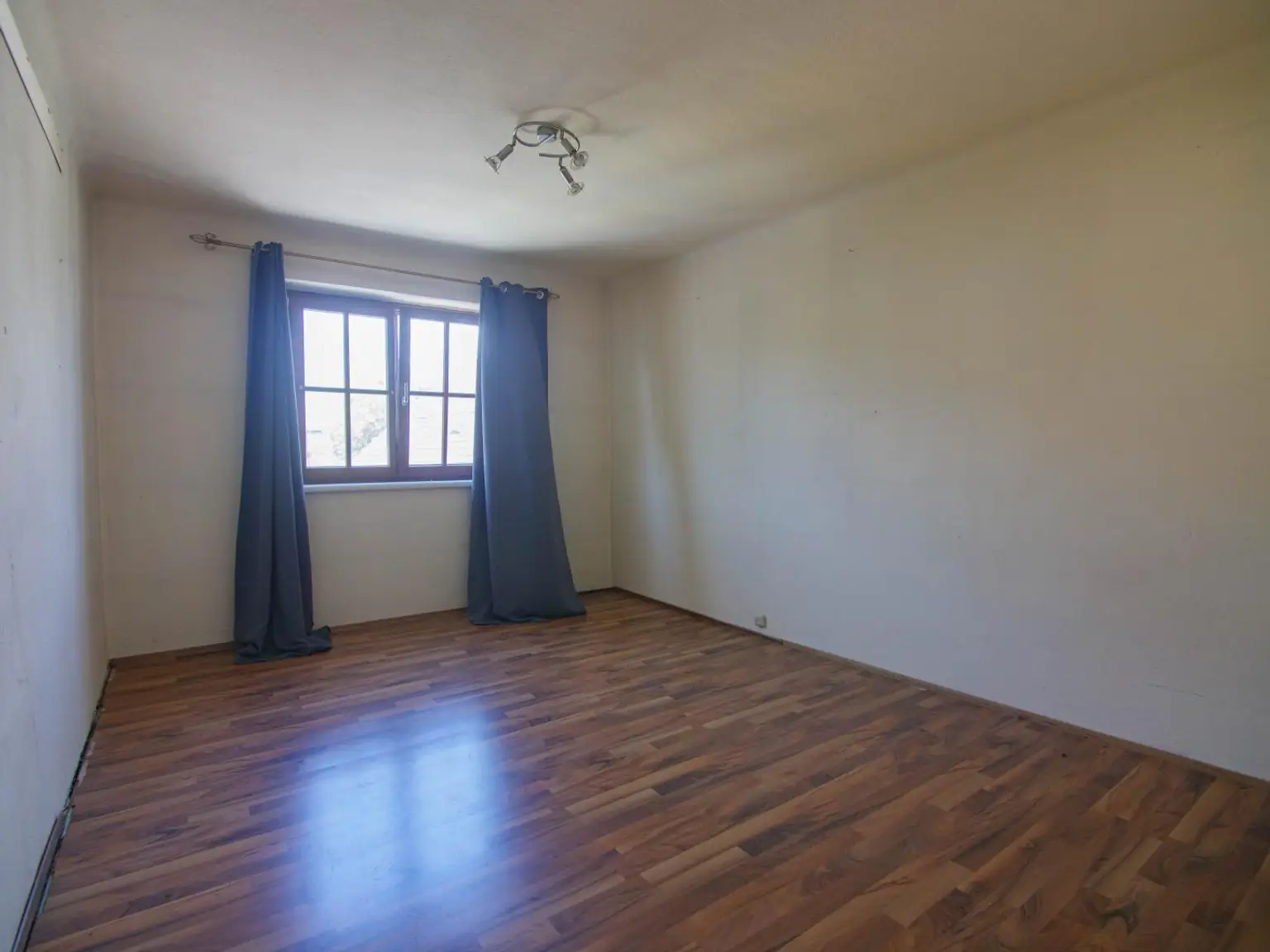 Sanierungsbedürftiges Haus sucht neuen Besitzer
