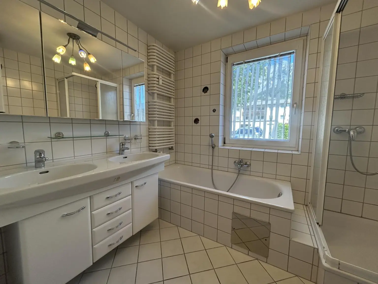 Badezimmer (2)