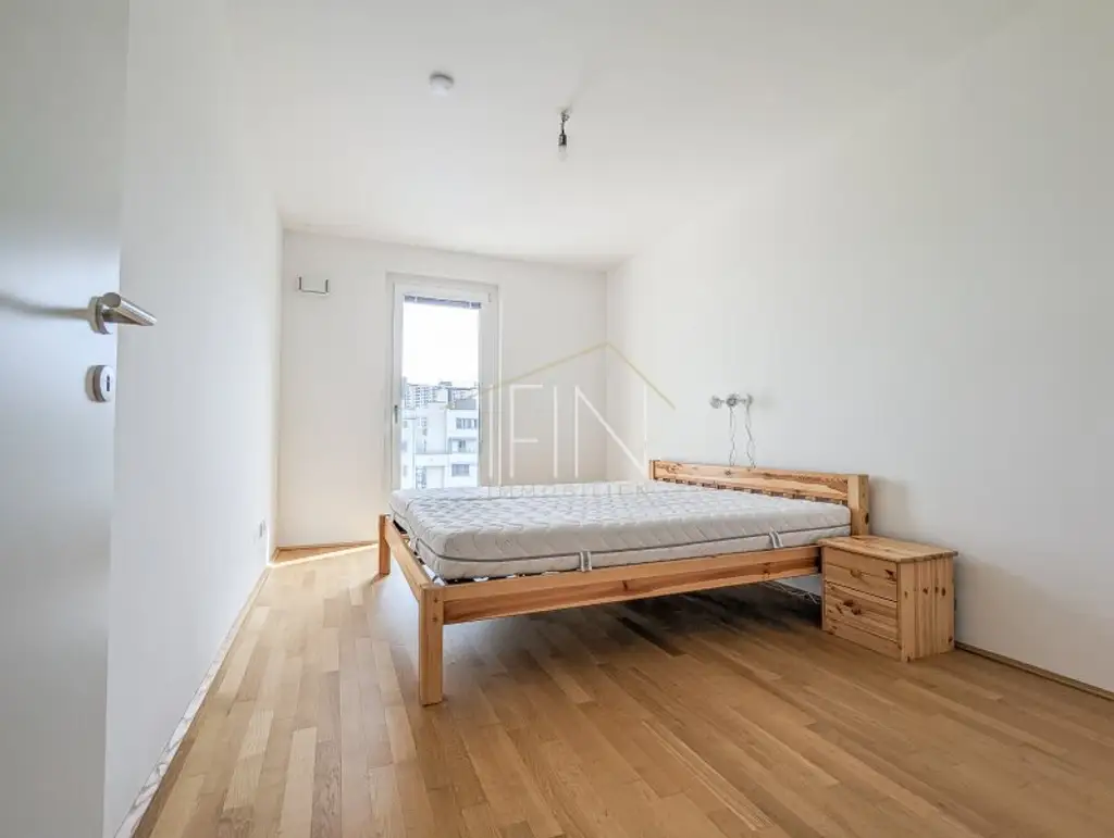 Sonnige 2-Zimmer Neubauwohnung mit Balkon & Fernblick