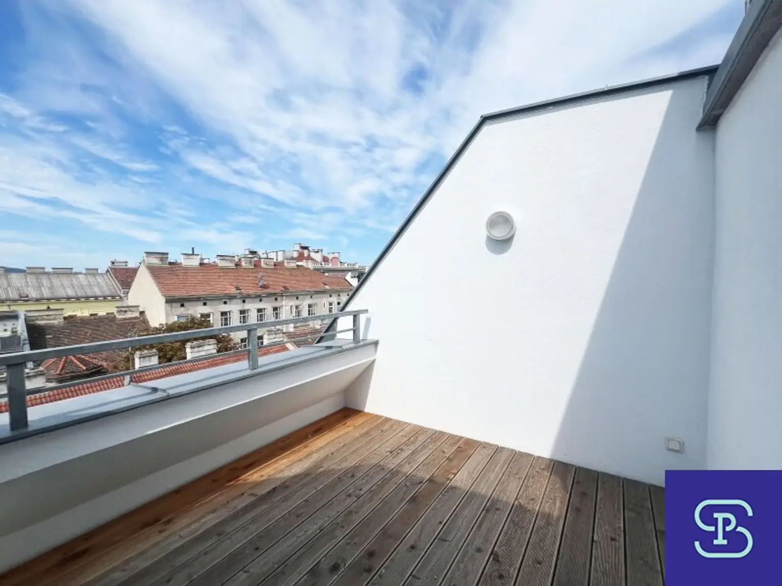 Sanierte 104m² Maisonette-Dachwohnung mit Terrasse und Klima - 1150 Wien