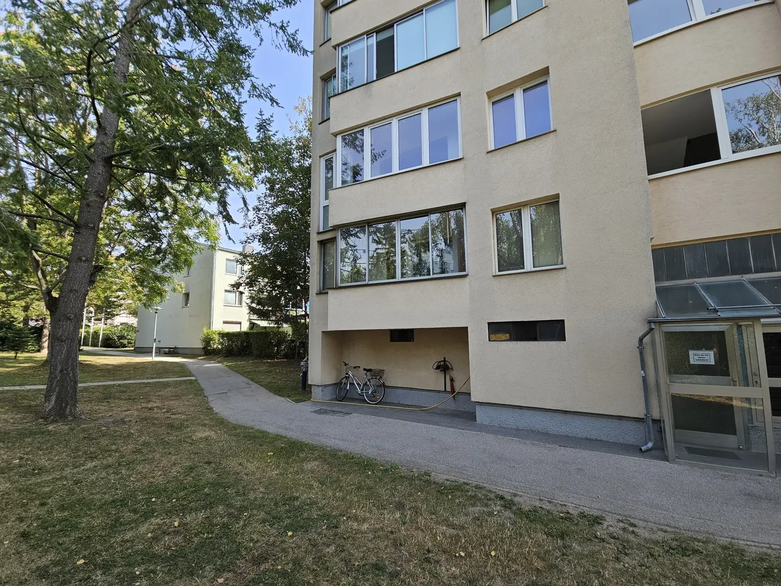 Hier will ich sein in Wiener Neudorf, gartenseitige Wohnung! + Loggia! Optional mit Garage!