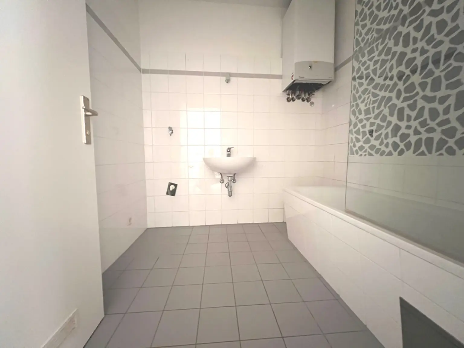 9 | SCHÖNE ZWEI Zimmer Wohnung - Salzachstraße | Prima Service Immobilien