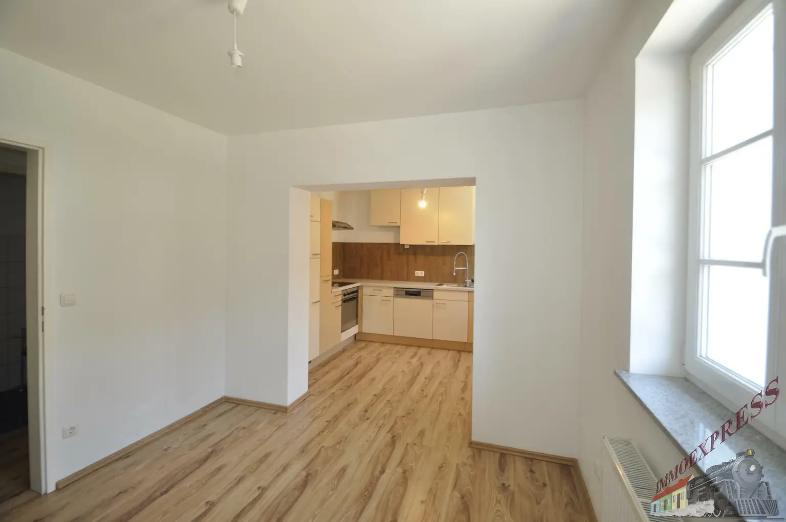 Sehr schöne 2 bis 3 Zimmerwohnung in Pressbaum Ortsteil Pfalzau mit Pergola