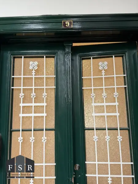 2 Zimmer Altbau-Wohnung in Jugendstil- Zinshausjuwel! Laurentius Platz - U3 Nähe