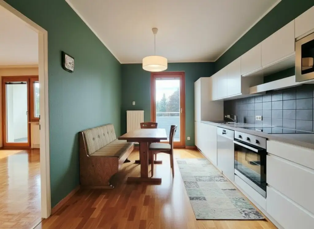 116 m², 4-Zimmerwohnung mit Loggia in Bestlage