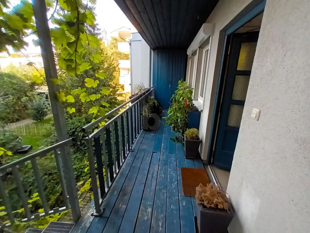 MIT LOGGIA UND GARTEN - IDEAL FÜR SINGLE ODER PAAR