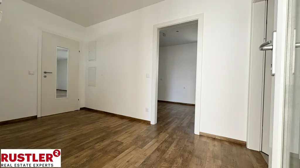 Singles/Pärchen aufgepasst! Gemütliche Wohnung mit Loggia in guter Lage