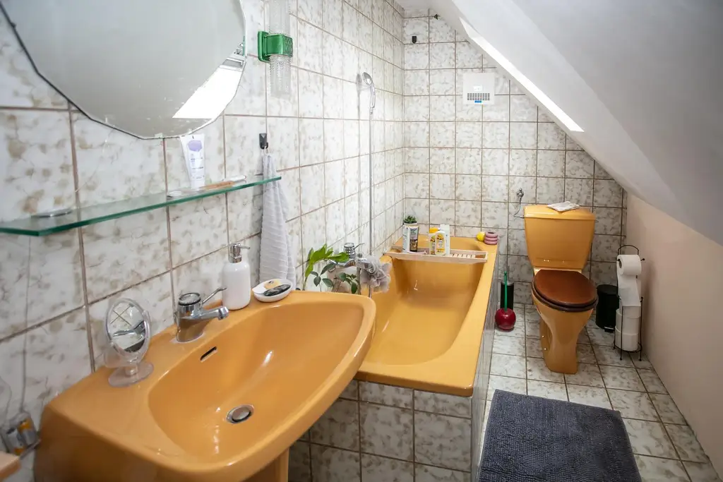 Großzügiges Wohnhaus in sonniger, ruhiger Lage im Kamptal