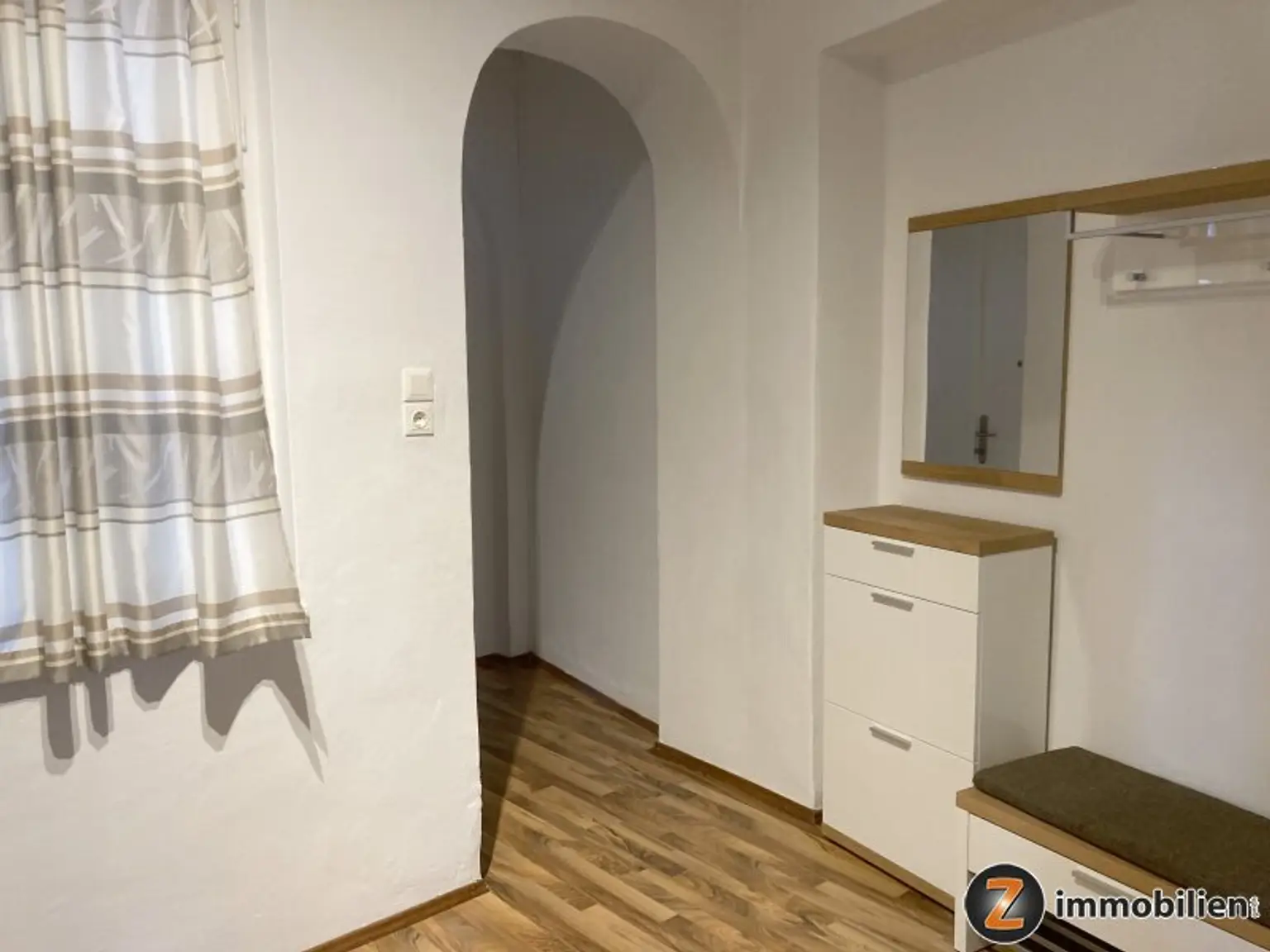 Oberwart Zentrum: Schöne Altbauwohnung!