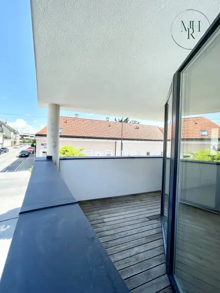 Gepflegte 3-Zimmer Wohnung mit zwei Balkonen und direkte Anbindung an die Innenstadt