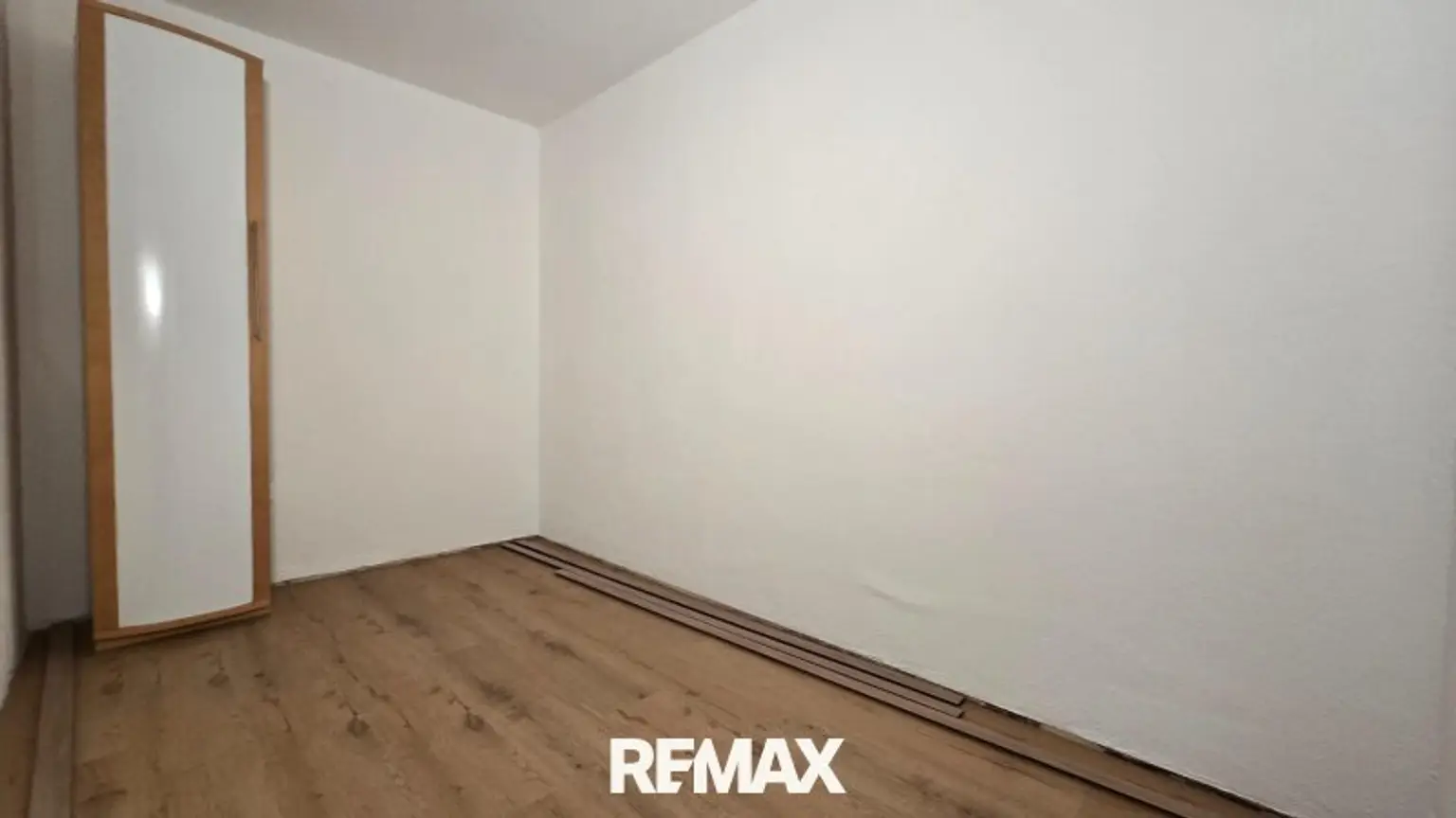 Schrankraum im Raum 2