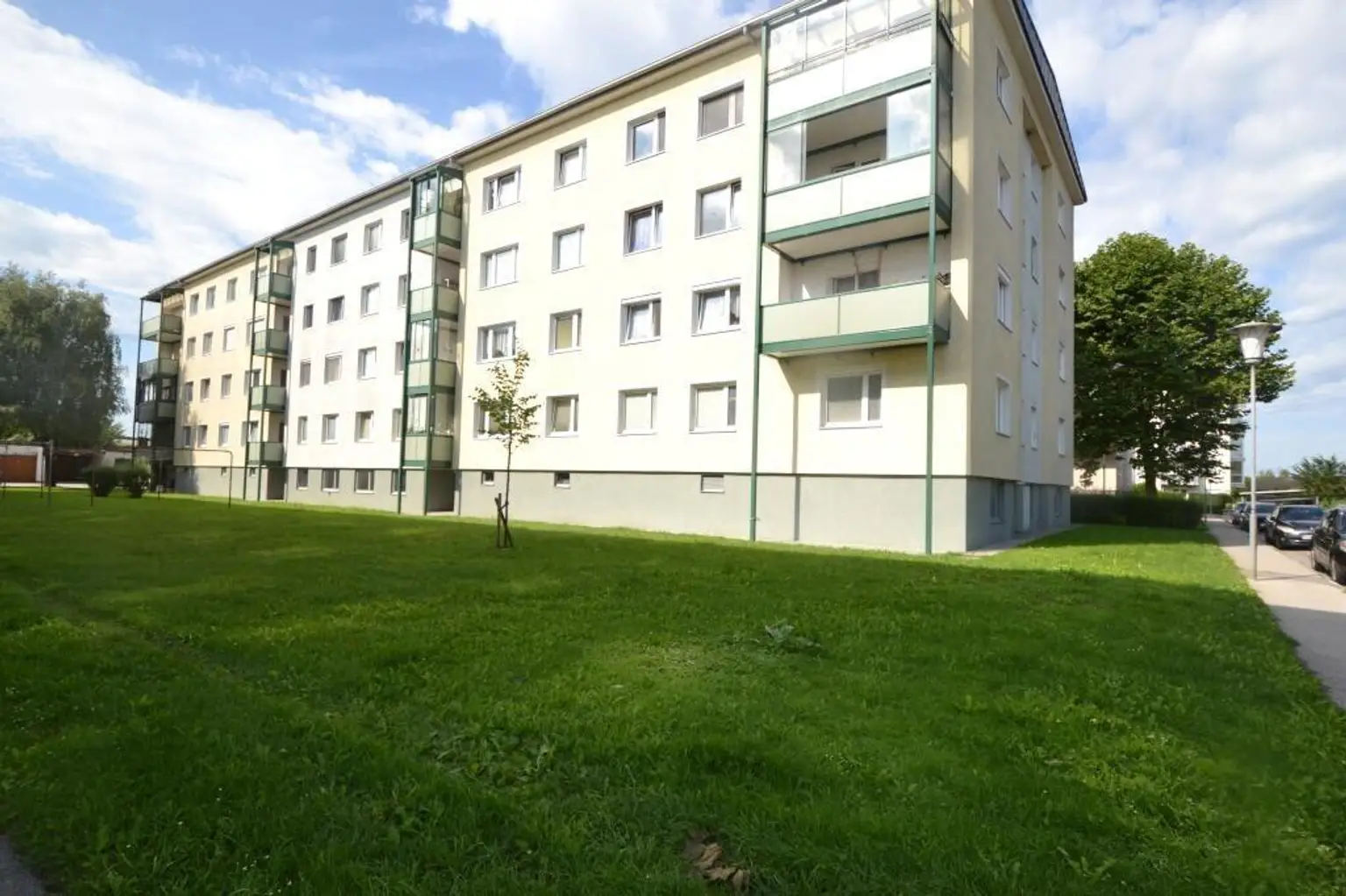 -10000603_1004267903_16397814