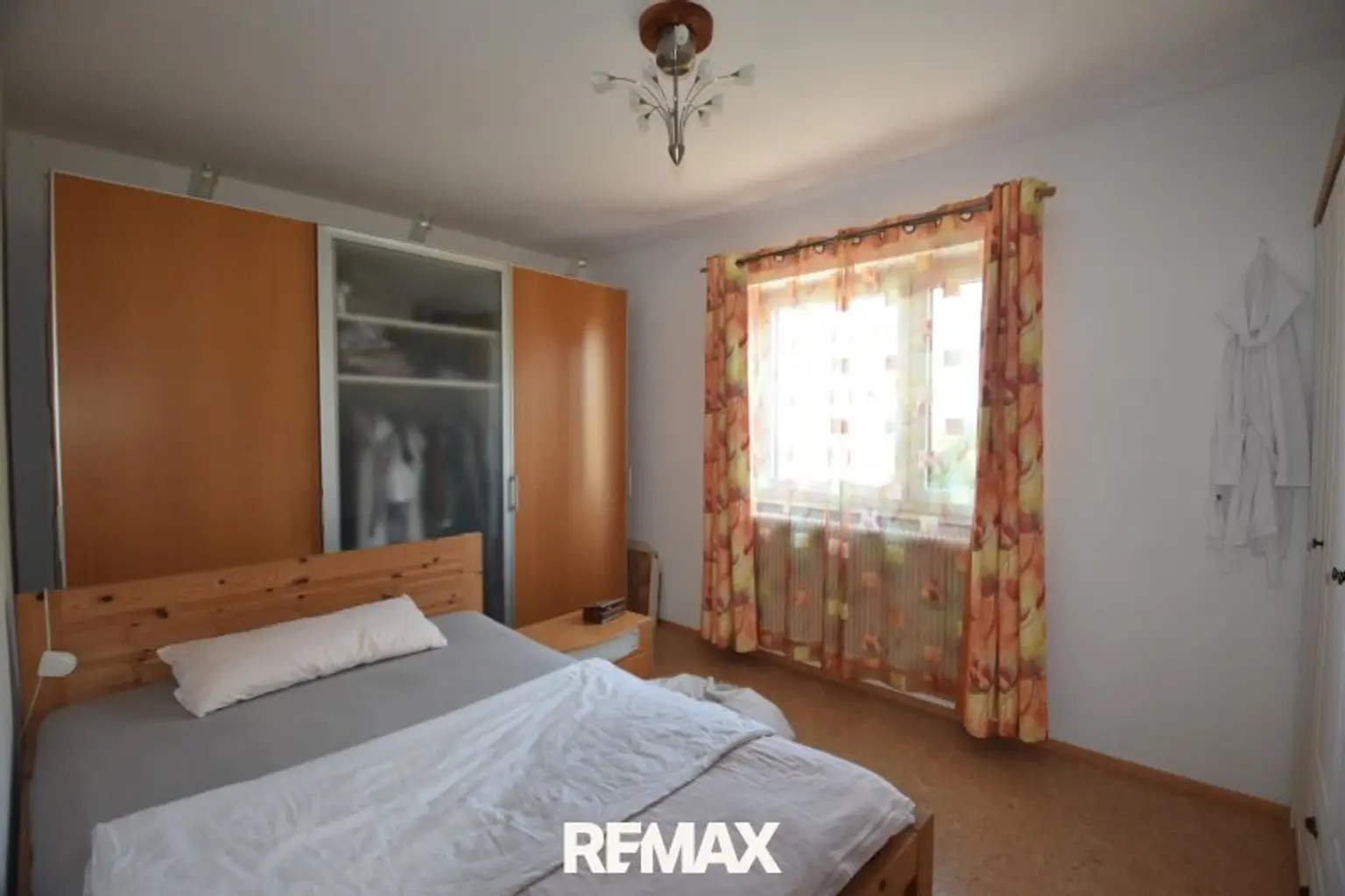 Schlafzimmer OG