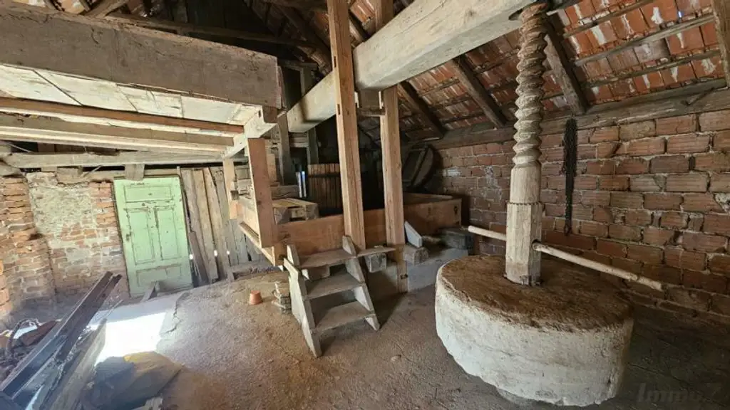 ** Geschmackvolles Zweifamilienwohnhaus - ca. 19ha LW-Fläche mit Wald ** unvergleichbarer Panoramablick auf Schloss Kapfenstein und das steirische Hügelland **