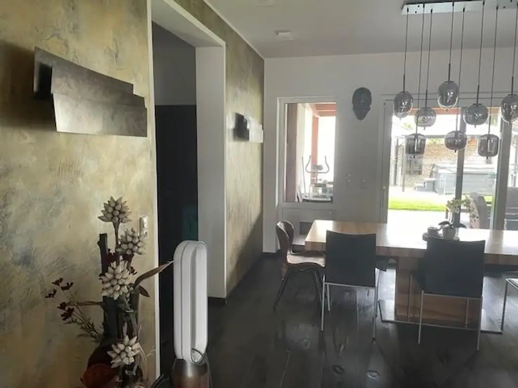 großzügiger Neuwertiger Bungalow, Barrierefrei mit vielen Extras