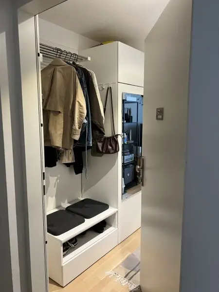 Six in the City: Premium 2-Zimmer Apartment mit Balkon!! BESTLAGE direkt beim Haus des Meeres