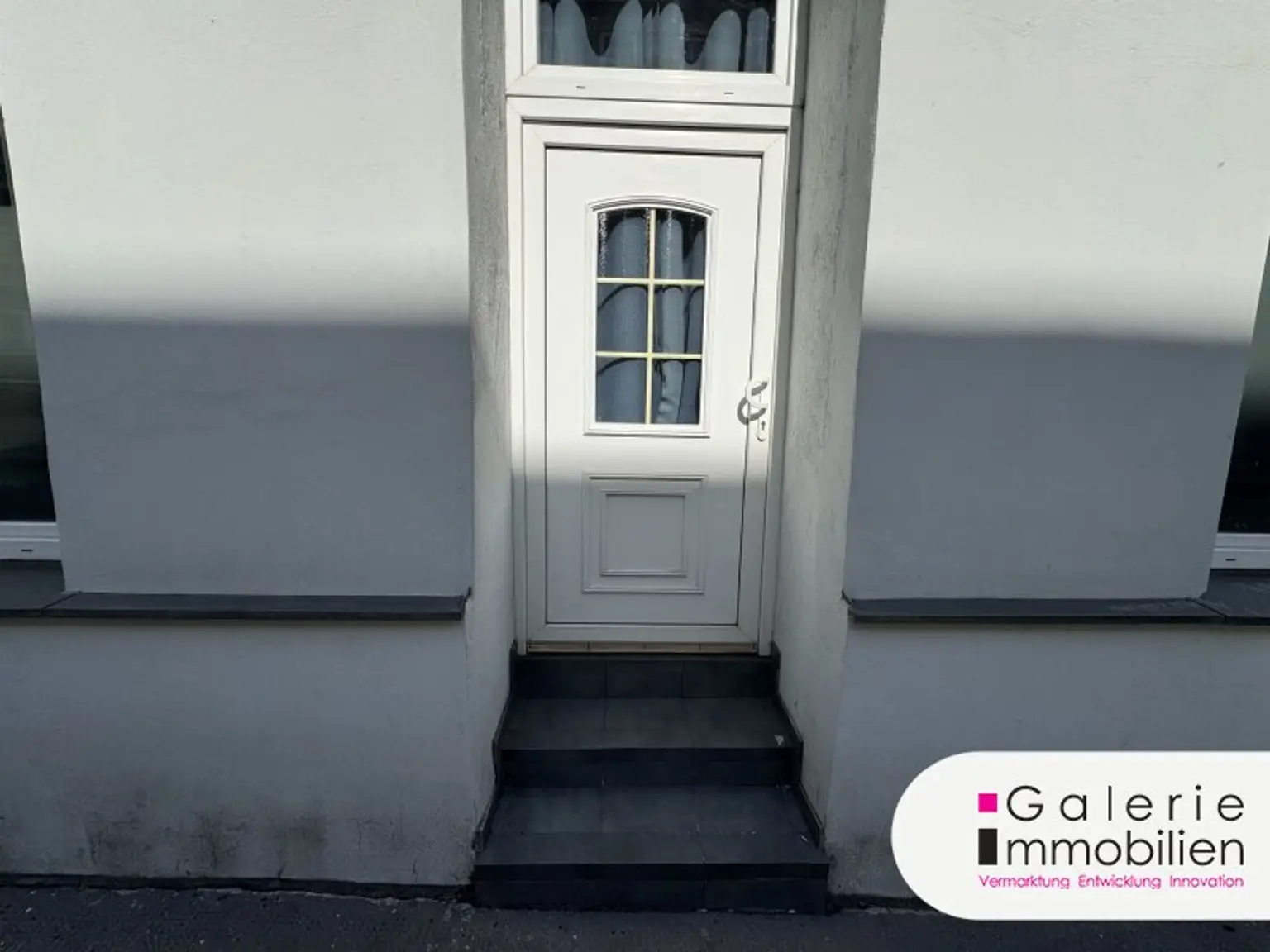 Eingangstür