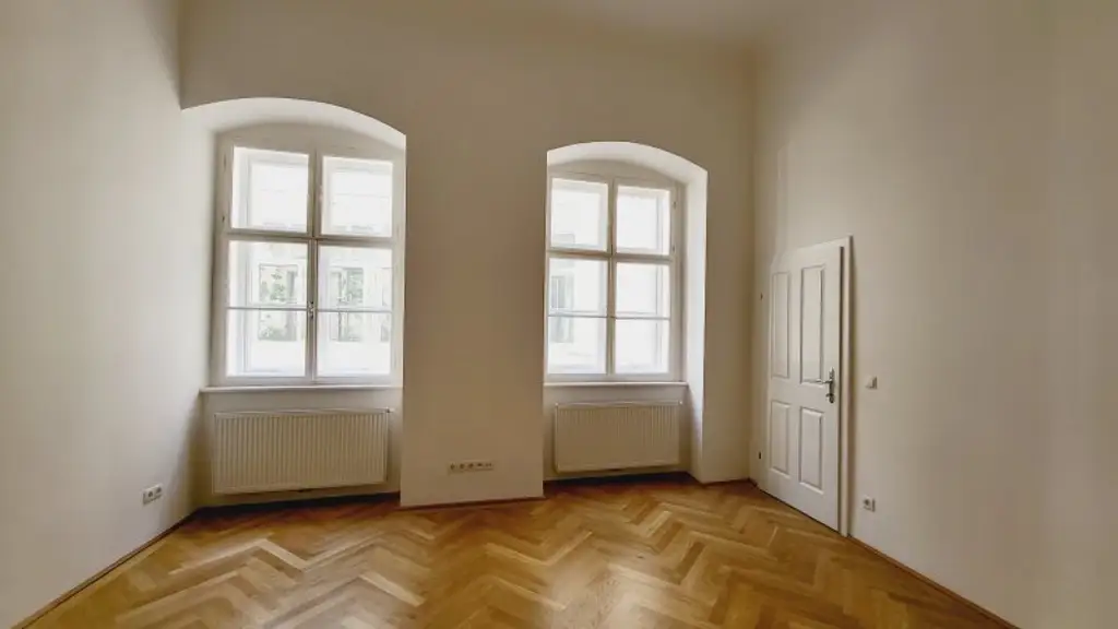 Super zentrale Innenstadtlage - Topsanierter Zustand - Ruhige Innenhofausrichtung