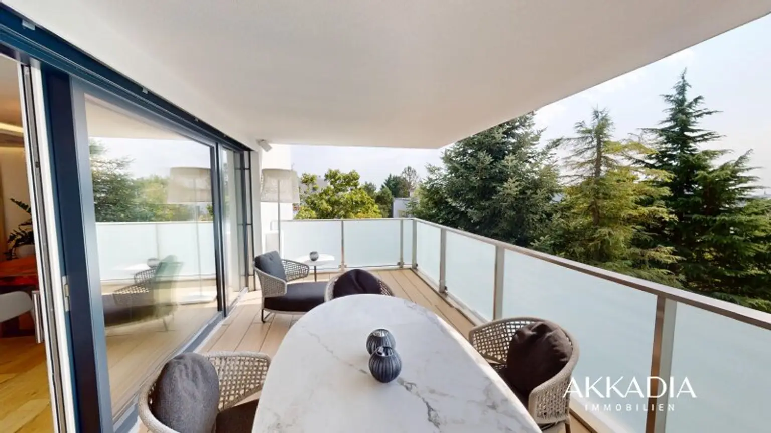 Exklusives Wohnen in idyllischer Cottagelage (inkl. Garage)