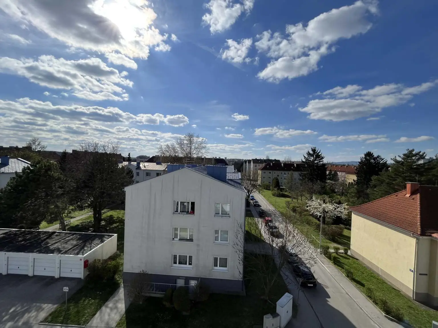Moderne 2-Zimmer-Wohnung mit Balkon, hochwertige Ausstattung