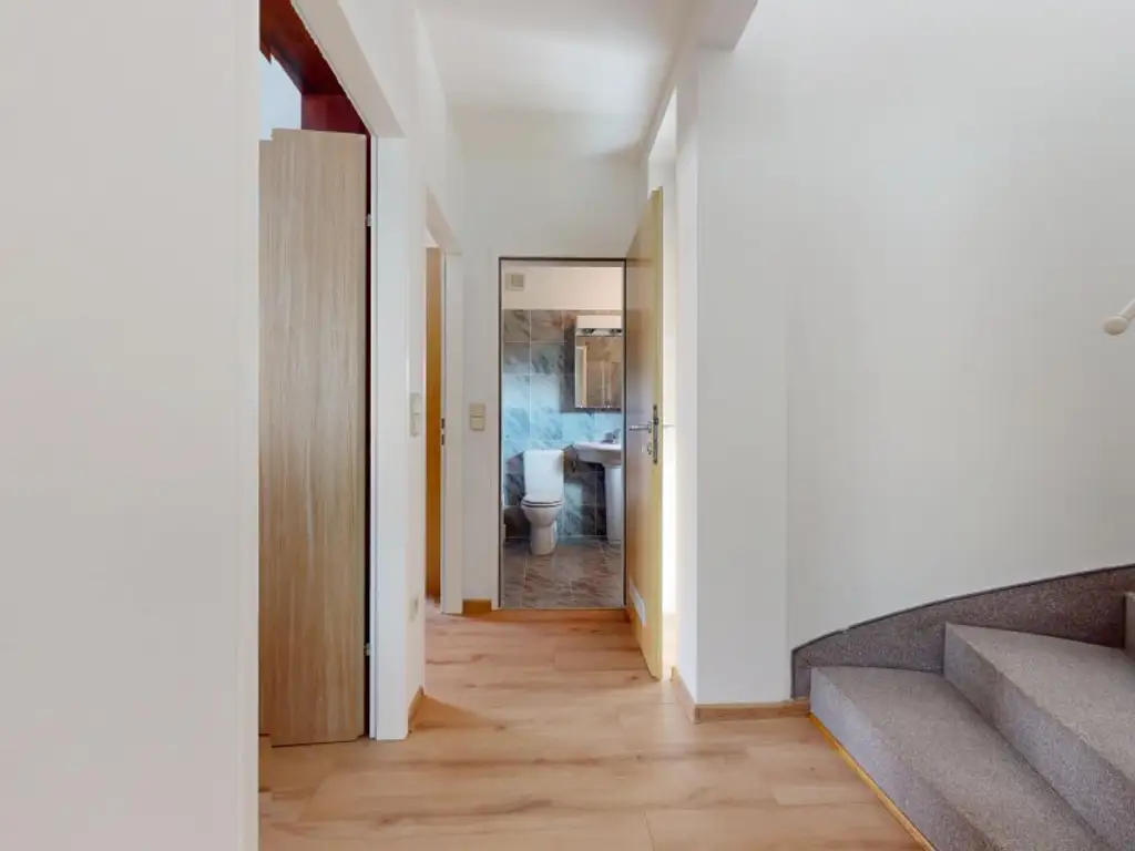 Sonnenterrasse, Garten und 5 Zimmer: Leben im Architektenhaus! 163m² Nutzfläche!