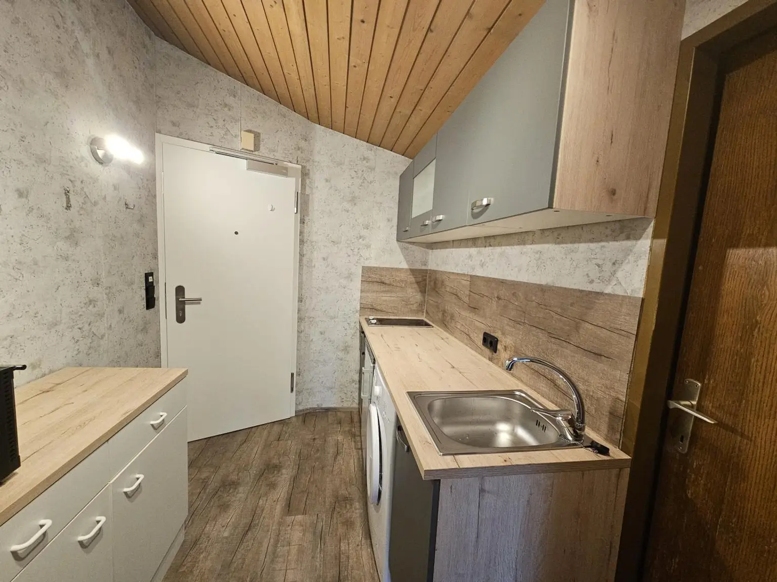 Gemütliche Garconniere im Herzen von Schüttdorf/Zell am See - zur Miete!