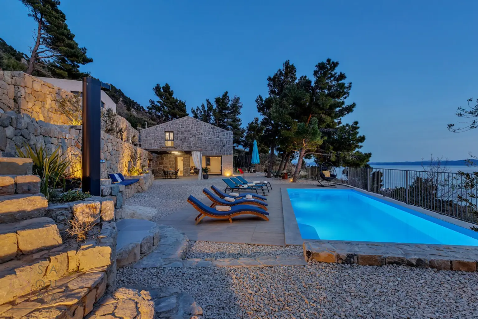 Stone Mansion Makarska – Mediterrane Eleganz mit Investitionspotenzial