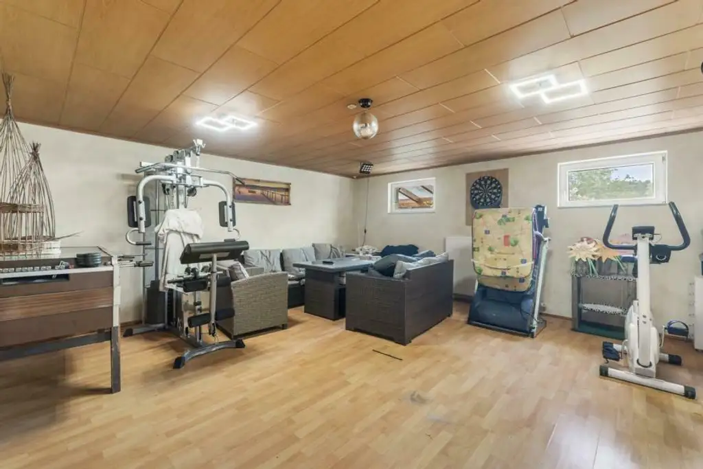 ** Traumhaftes Wohlfühlhaus in ländlicher Idylle trifft Stadtnähe  - nur 15km nach Graz **  Familienparadies mit erstklassiger Infrastruktur **