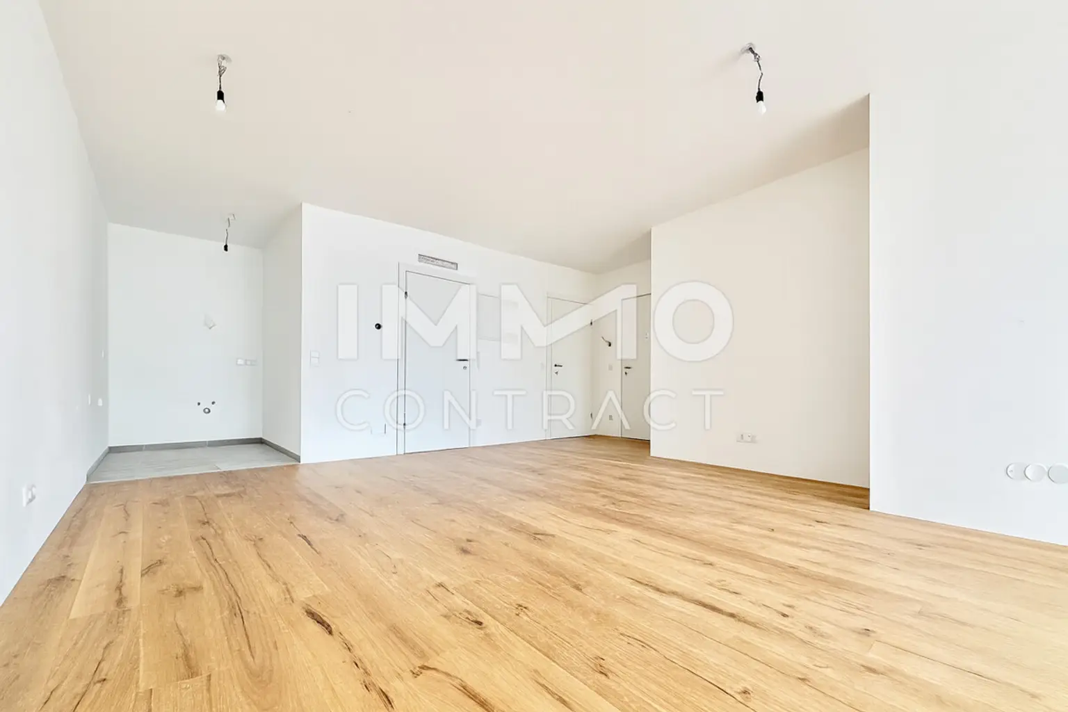 PROVISIONSFREI! modernes Single-Apartment mit 5 m² Balkon und praktischem Grundriss im Dachgeschoss