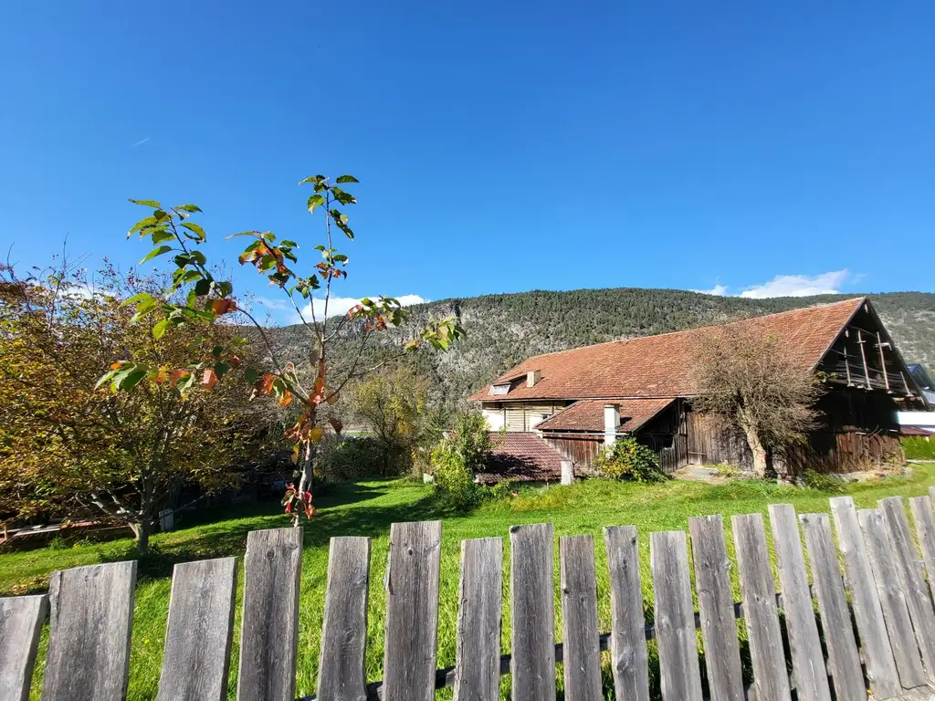 Panoramablick inklusive -  Baugrundstück mit Altbestand in schönster Lage