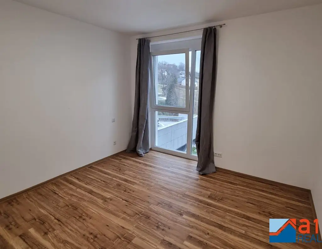 Schöne 2- Zimmerwohnung mit Balkon und Parkplatz!