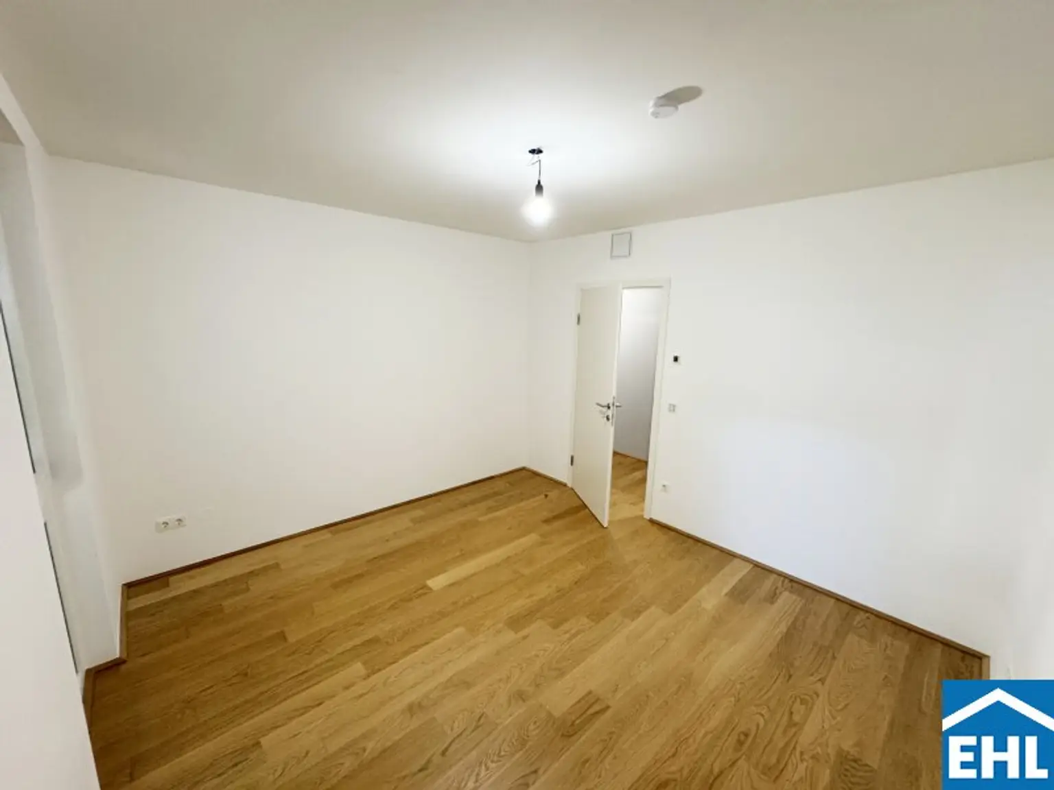 Stilvolle 3-Zimmer-Neubauwohnung mit Loggia in absoluter Ruhelage des 18. Bezirks