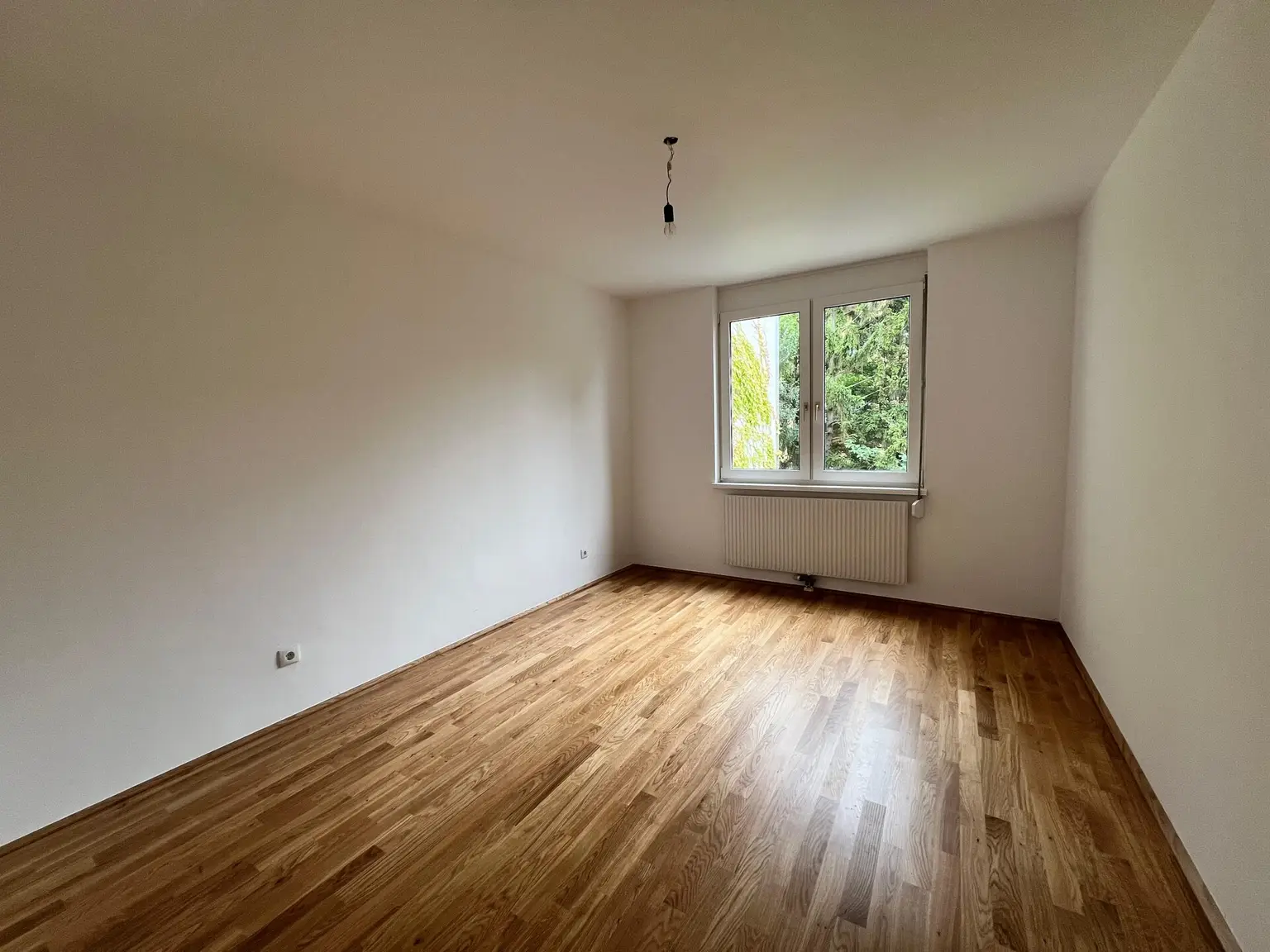 2-Zimmer-Wohnung in Meidlinger Bestlage – saniert & sofort verfügbar