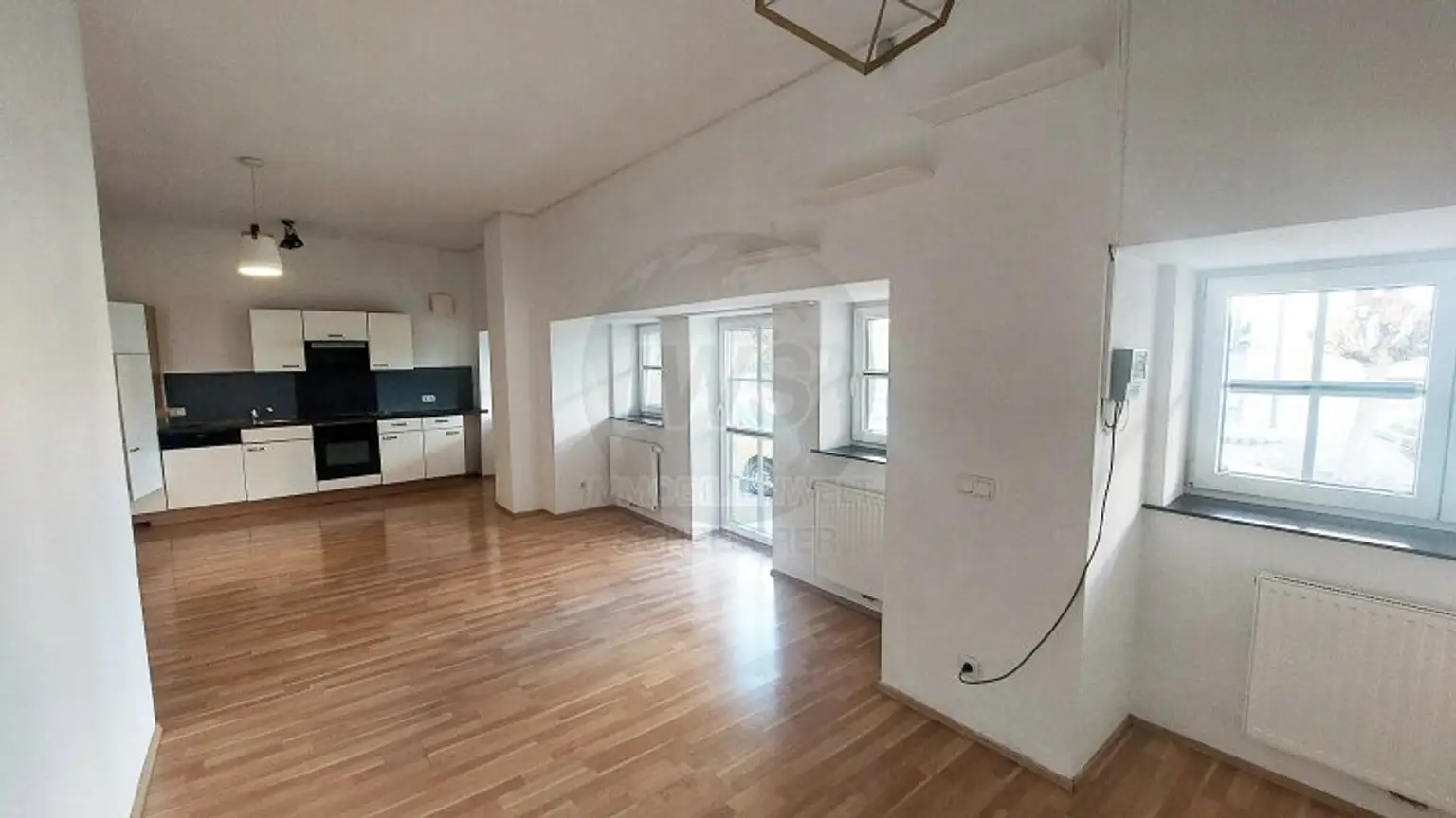 Moderne 2-Zimmer-Wohnung mit Terrasse und Fernwärme in Raab !