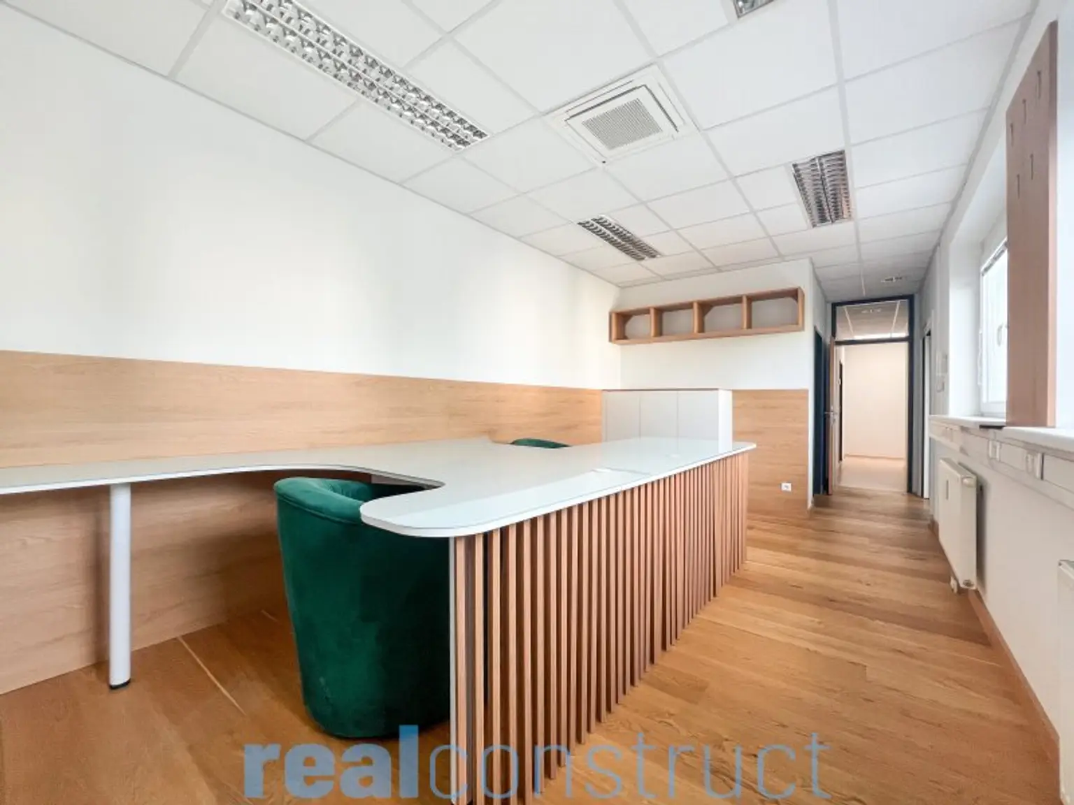 Vollmöbliertes Kleinbüro - U6-Station Perfektastraße