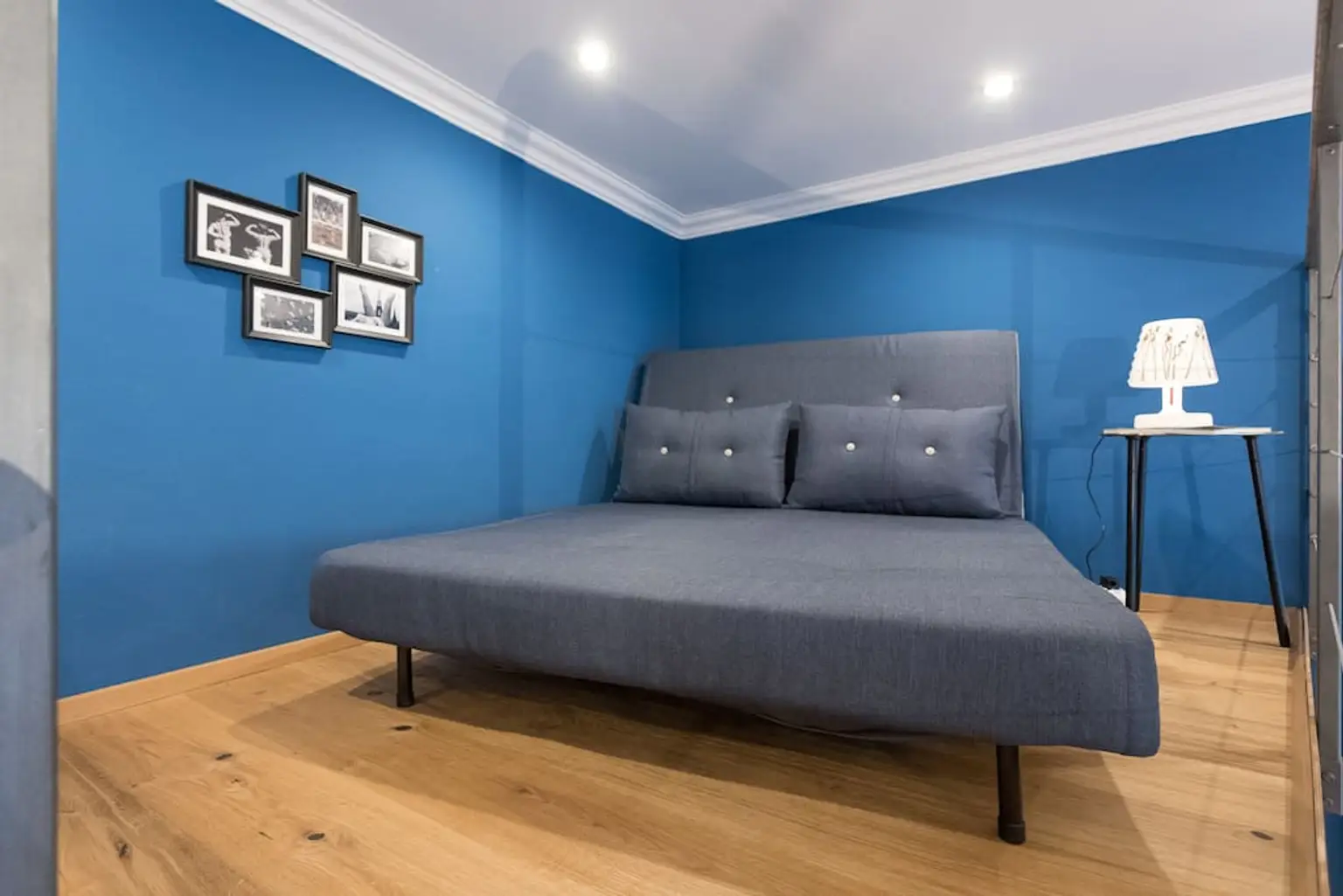 BEZUGSFERTIGE, TOPAUSGESTATTETE ALTBAUWOHNUNG NÄHE MARGARETENPLATZ  4 GEHMINUTEN ZUR U4-PILGRAMGASSE